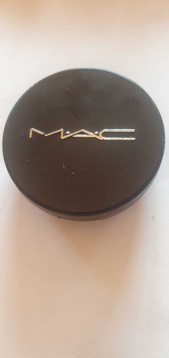MAC studio fix powder plus foundation
