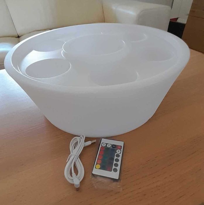 Barek pływający LED RGB na napoje beczka basen balia