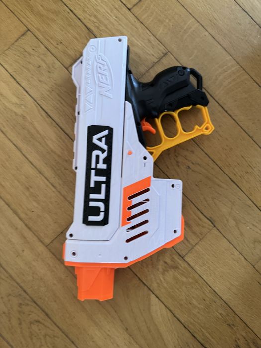Nerf Ultra Five blaster