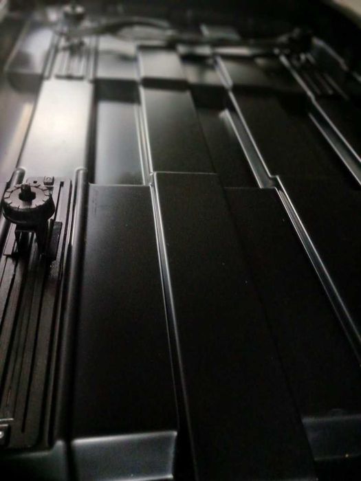 Автобокс Amos(Польща) 400 л + алюмінієві поперечини  (на плоский дах)