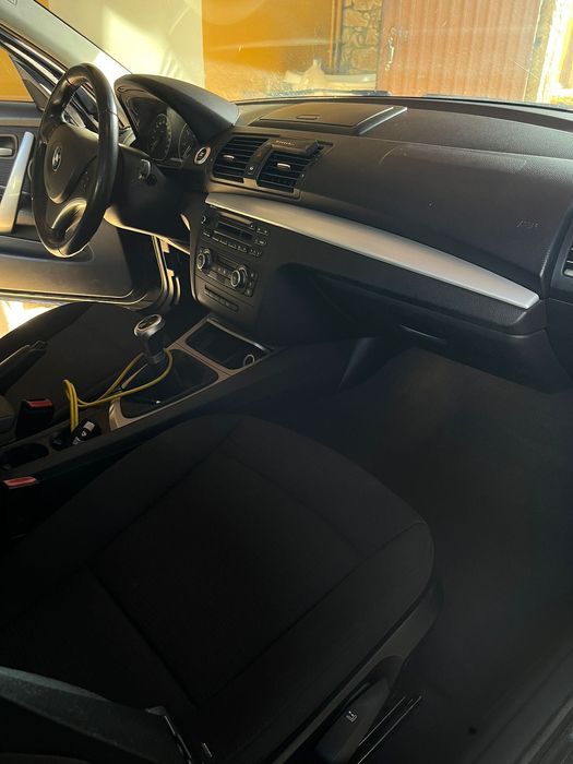 BMW série 116i Gasolina