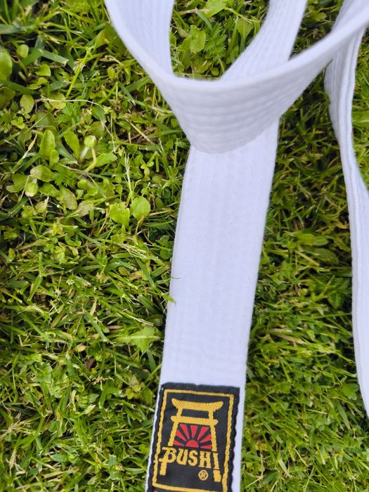 Kimono karate kyokushin dla wysokiej osoby