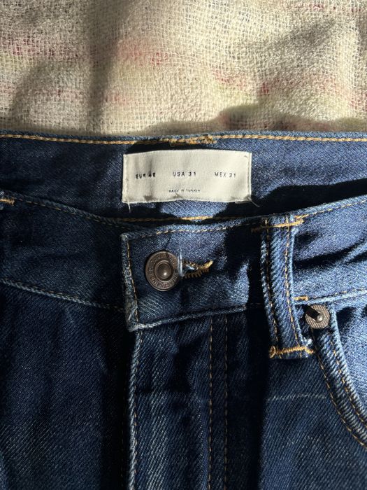 Spodnie jeansy z przecieraniem uniwersalne zmdc