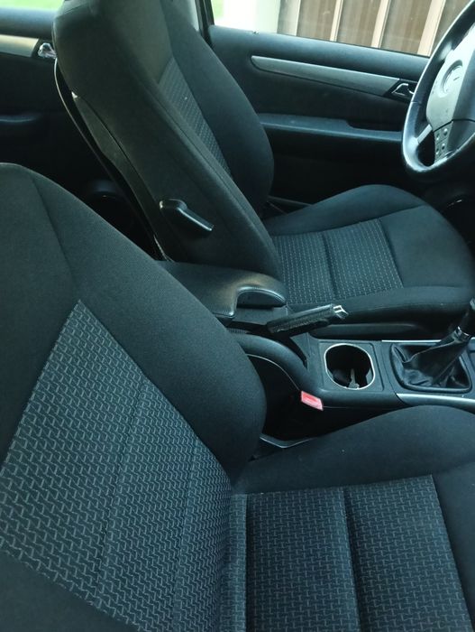 Vendo Mercedes B180