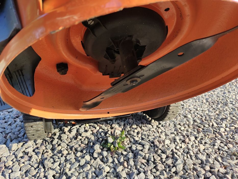 Бензинова самохідна газонокосарка Husqvarna 46cm  Briggs Stratton