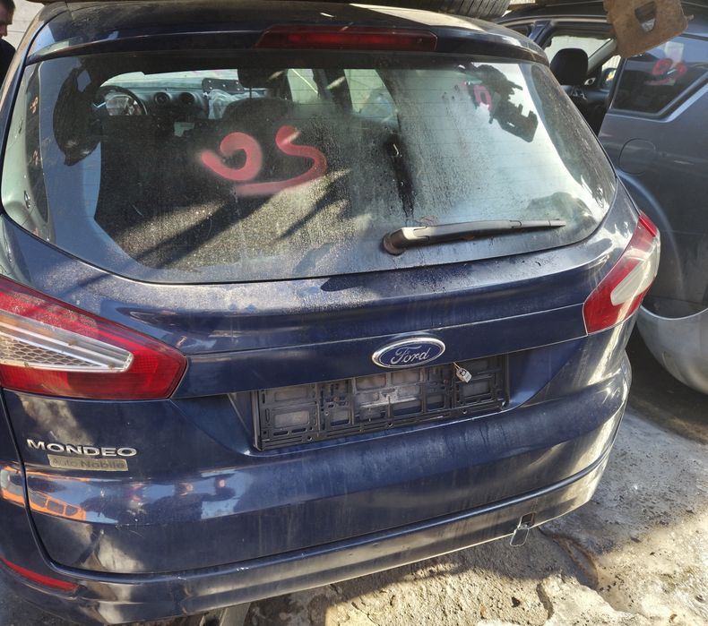 Klapa Bagażnika Tył Ford Mondeo Mk4 Kombi Ładna