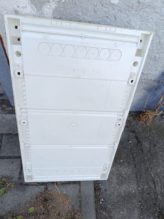 Rozdzielnica elektryczna - Hager