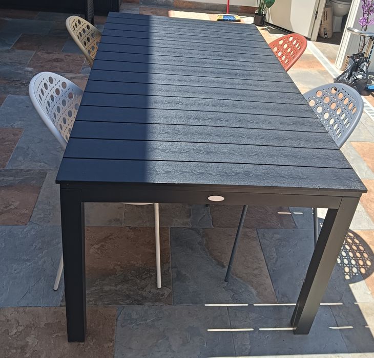 Mesa jardim extensível