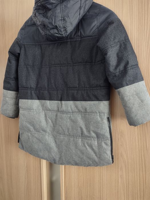 Kurtka dziecięca rozm. 122 Reserved