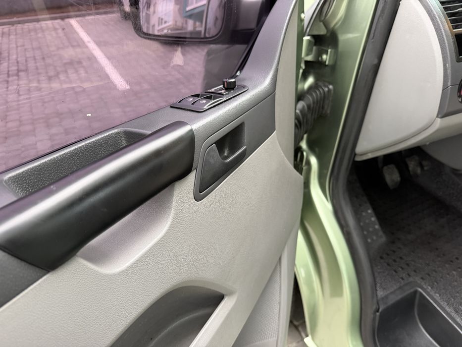 Volkswagen Transporter T5