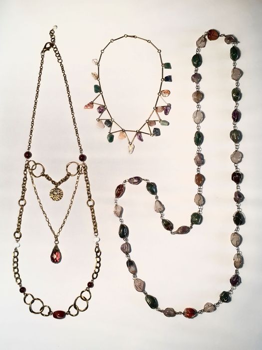 3 COLARES - pedras naturais - vidros - latão - 96 / 40 / 120 cm/s