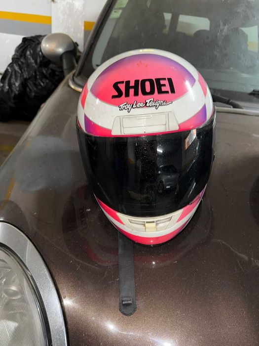 Capacete Shoei Fechado – Edição Troy Lee Designs