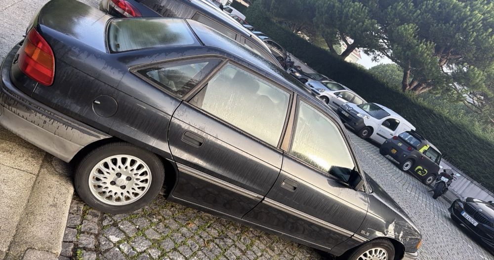Opel astra F 1992 — photo 2