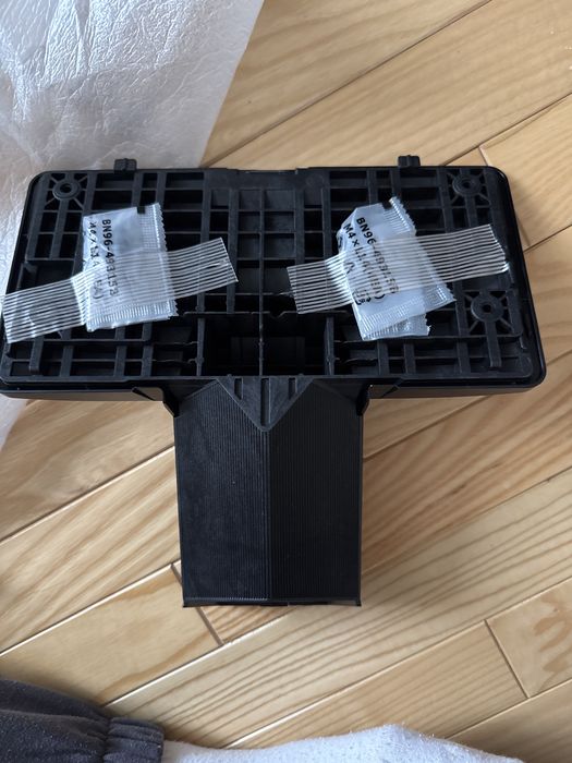 Підставка під телевізор