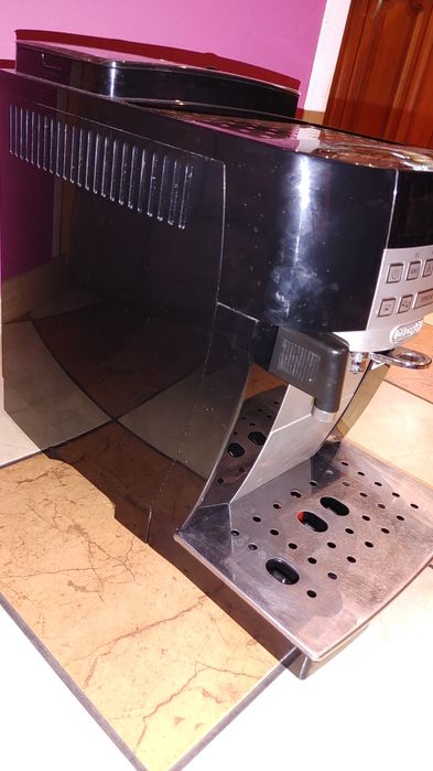 Ekpres do kawy Delongi