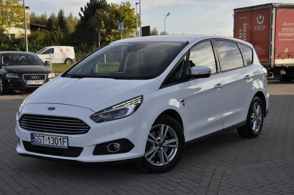 Ford S-Max