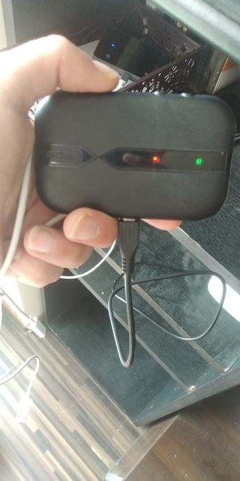 D-Link DWR-932 - Routeur Mobile 4G LTE Mi-Fi Portable - WiFi N 150Mbps Avec Batterie Intégrée