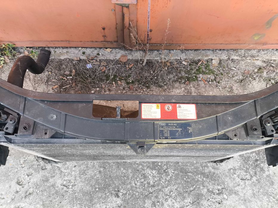 Pas Przedni Audi A8 D3 4.2 V8 Benzyna