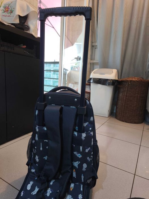 Mochila Space com rodas