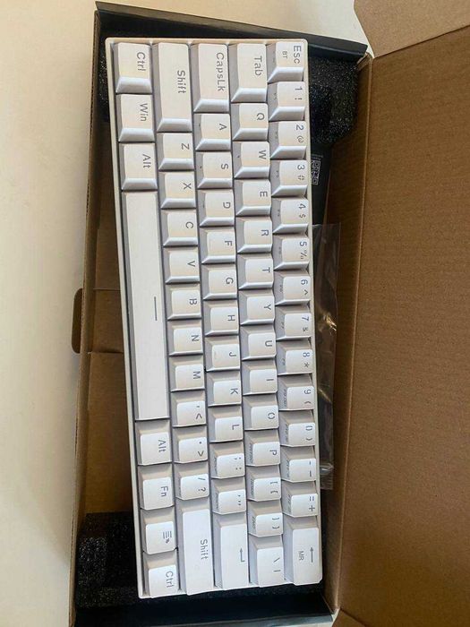 Продам клавіатуру Redragon Draconic K530 Pro RGB White