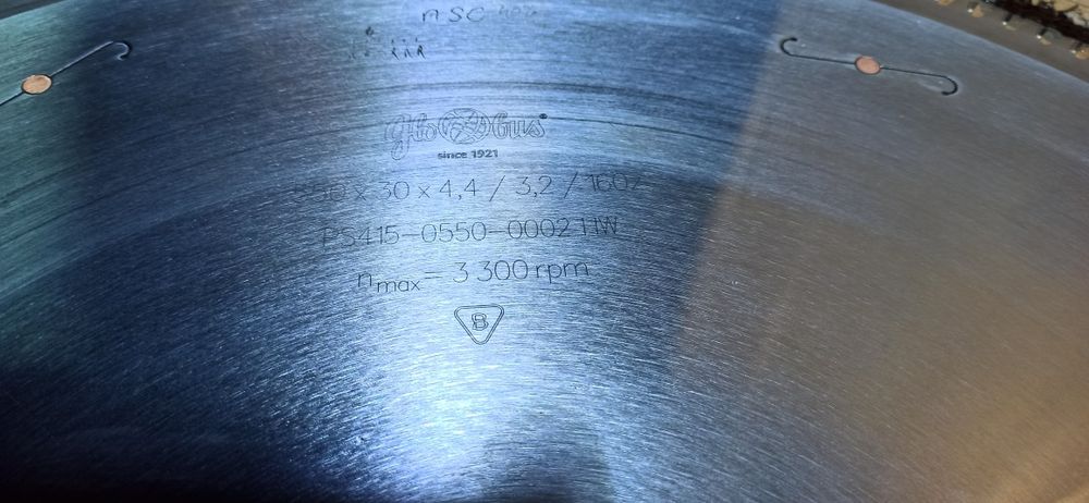 Piła tarczową globus do Aluminium 550x30x4, 4 /3, 2/160Z