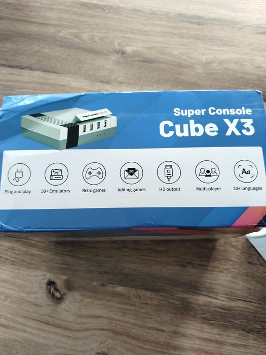 Konsola do gier retro, z dwoma gamepadami, Cube X3