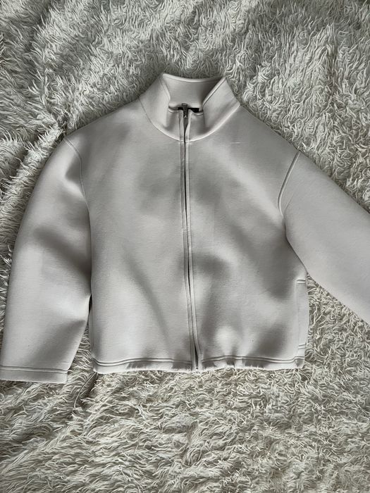 Кофта на  замку