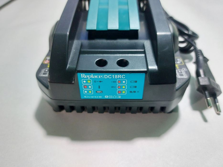 Зарядне 3,5а на акб Макіта 18в.