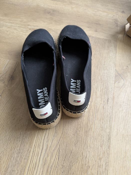 Еспадрільї Tommy Hilfiger