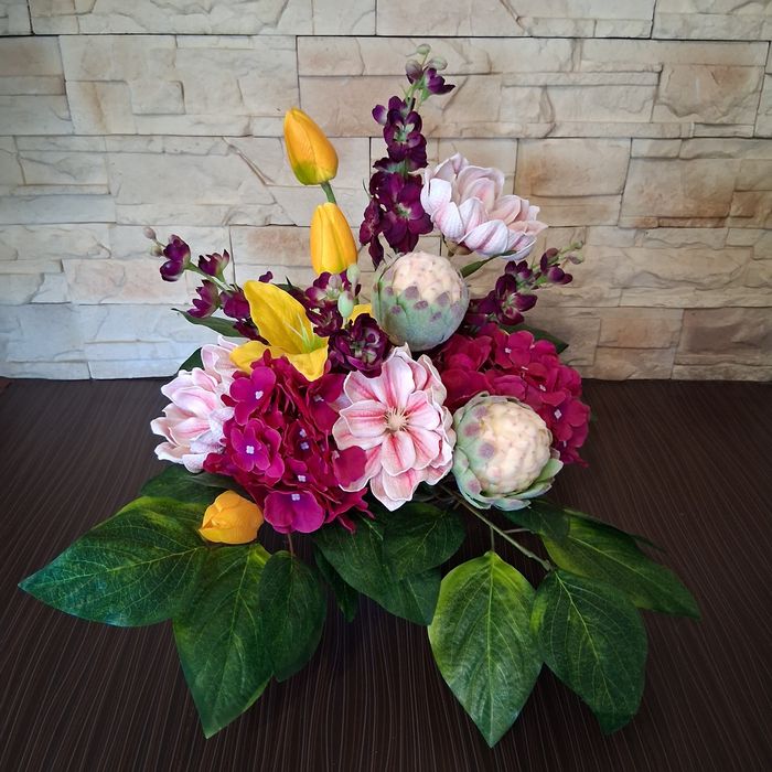 Kompozycja stroik sztuczny na grobowiec