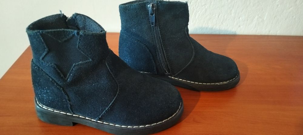 Botki granatowe roz 26