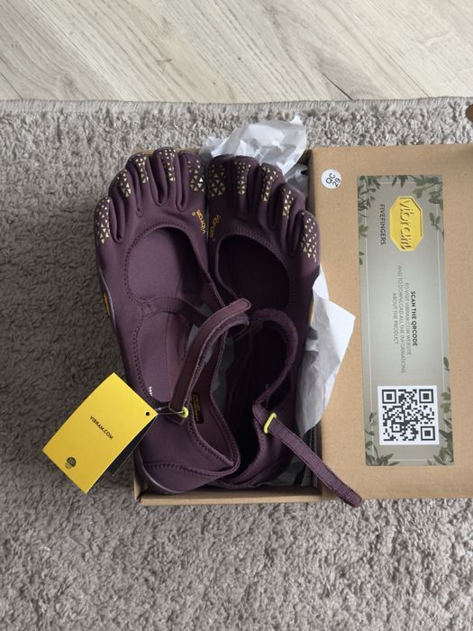 Vibram five fingers