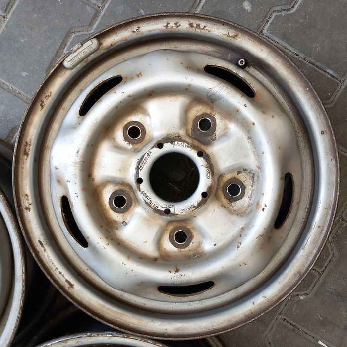 Felga stalowa 5,5Jx15 ET60   FORD 5x130 (A5417)