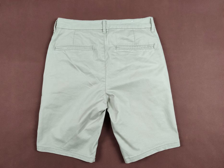 Topman stretch męskie krótkie spodenki chino r. 28