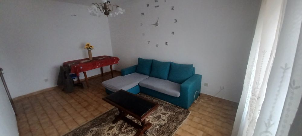 Apartamento T1  tranformado em T3  Penha em Faro perto universidade, H