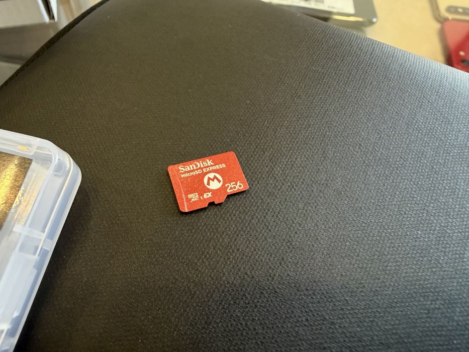 Nintendo Switch Oled 2 * Extras * Fifa 26 * Super Mario * + Extras