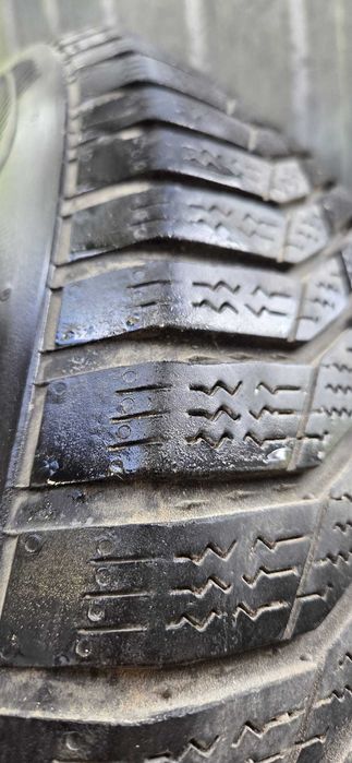 Felgi stalowe Renault Captur 4x100 z oponami zimowymi  205/60/16