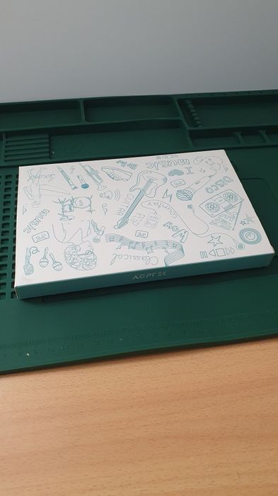 MP3 плеєр AGPTEK з Bluetooth та FM-радіо