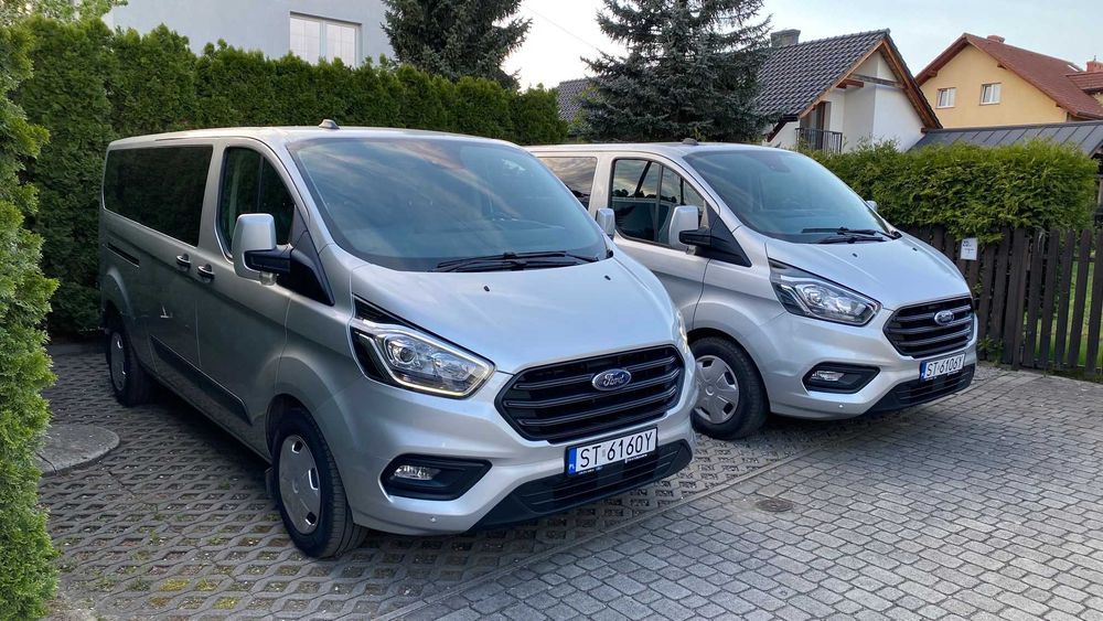 Wynajem BUSA, wynajem busów, automat, 9 os. + BOX Thule XXL