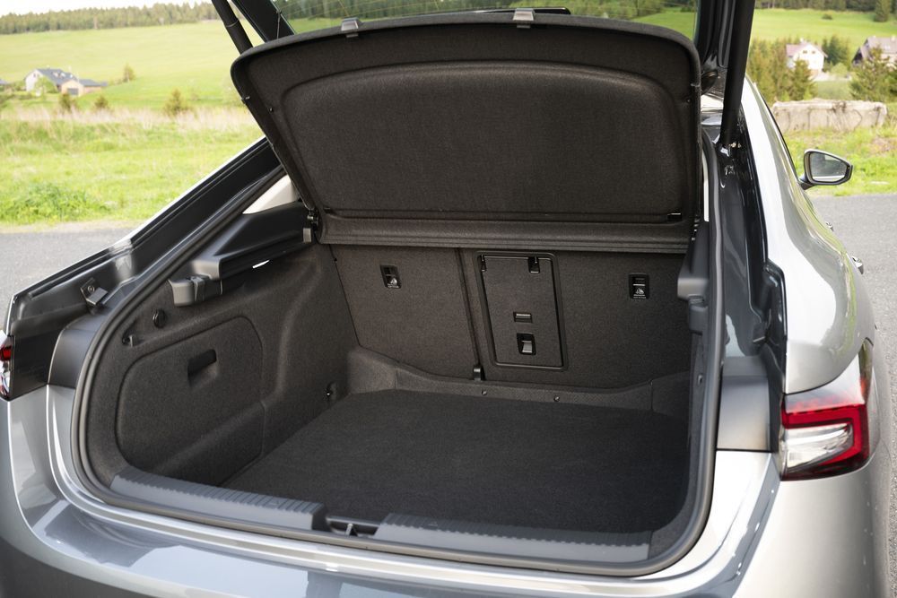 Skoda Superb 2.0 TDI SC DSG