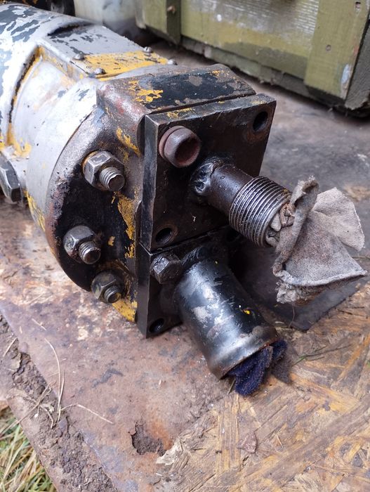 Гидронасос на кран