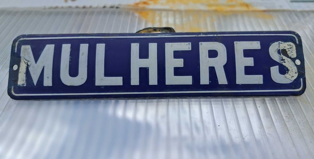 Placa/Chapa esmaltada Mulheres