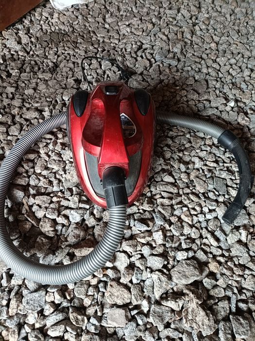 Продам пылесос Сатурн