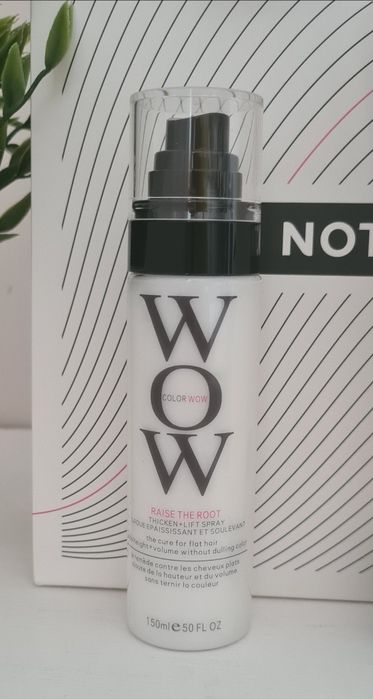 Color Wow Raise the Root Thicken + Lift Spray.