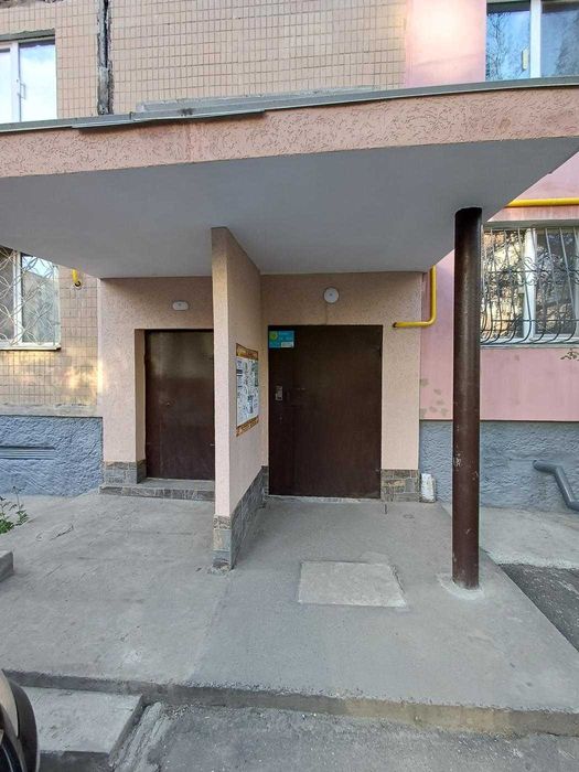 Продажа • 2к квартира • 45 м² • 6/9 этаж • Космонавтов • #146506