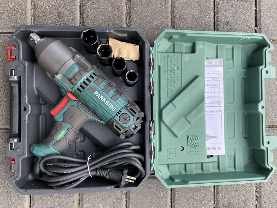Elektryczny klucz udarowy parkside
