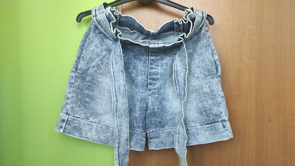 Śliczne nowe bez metki spodenki Qba kids  164, rozmiar s