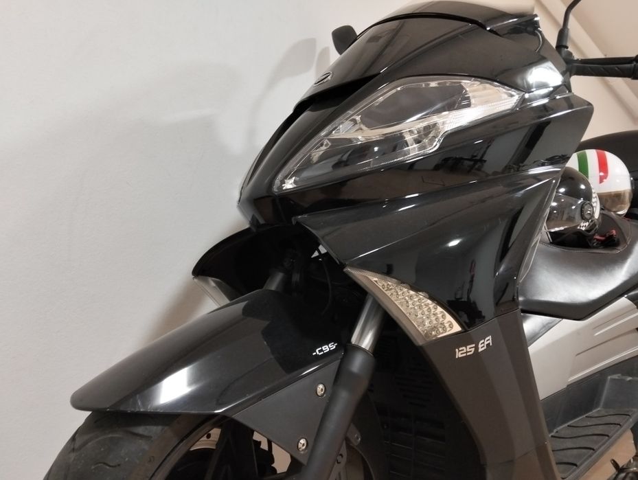 Moto Keeway Silverblade 125 em muito bom estado