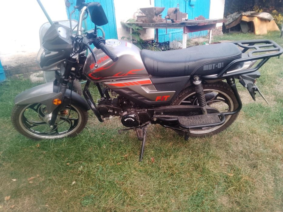 Мото Мустанг 125