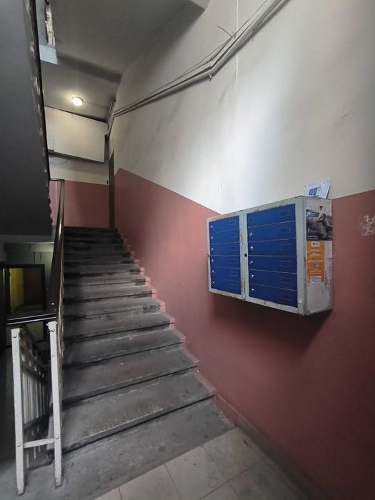 Продам 2-х кім.  вул. Верхній Вал,54/23 Поділ Подільський район